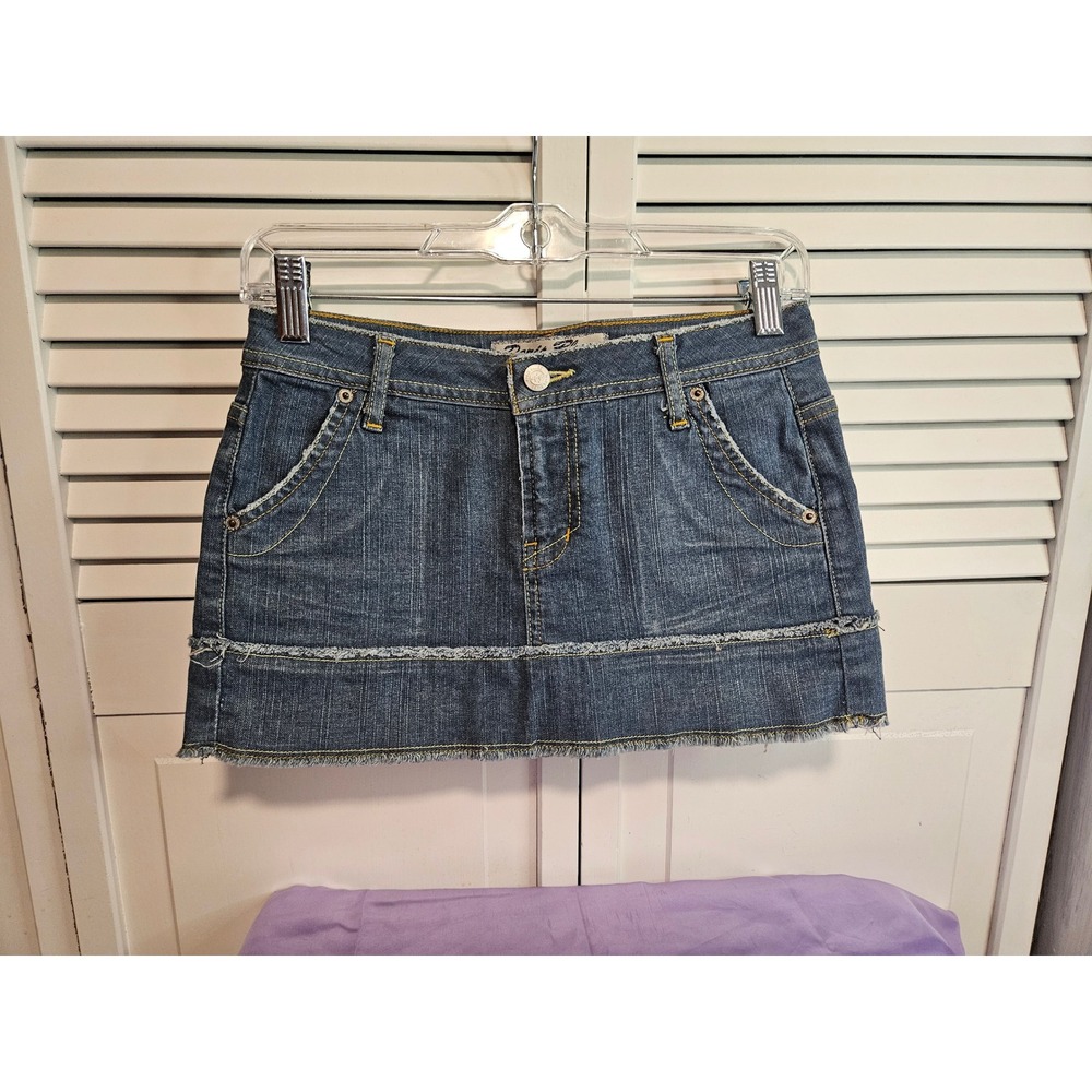 Paris Blues Womens Y2K Denim Micro Mini Skirt‎ Raw Hem Medium Wash Size 00